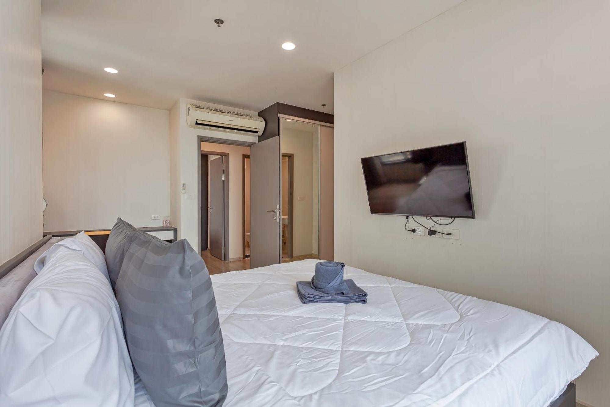 Apartment The Sea Base Pattaya